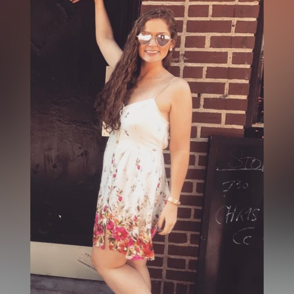 Floral / white dress